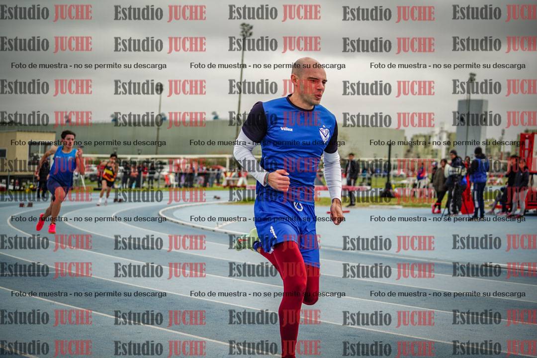 Fotos de los 400 m llanos de varones