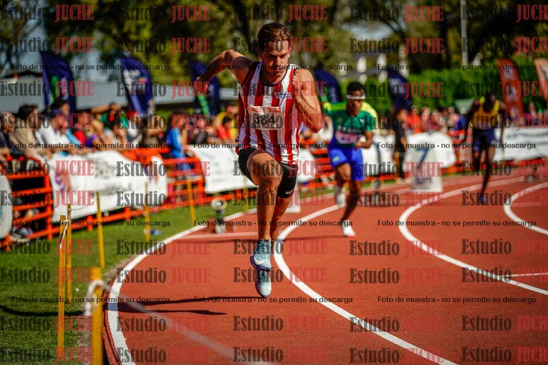 Fotos de los 400 m llanos de varones
