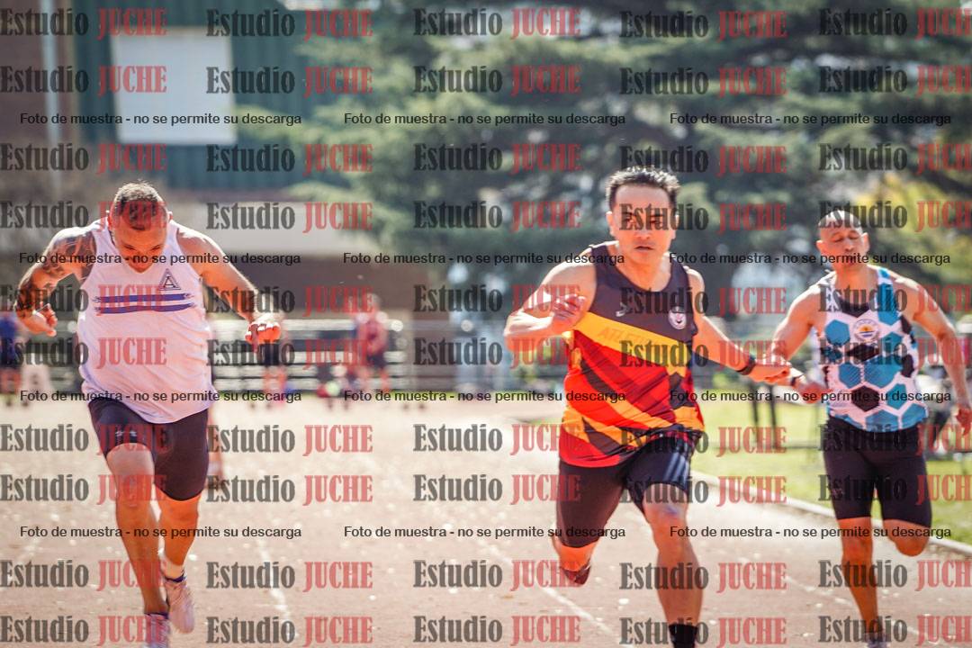 Fotos de los 100 m llanos de varones