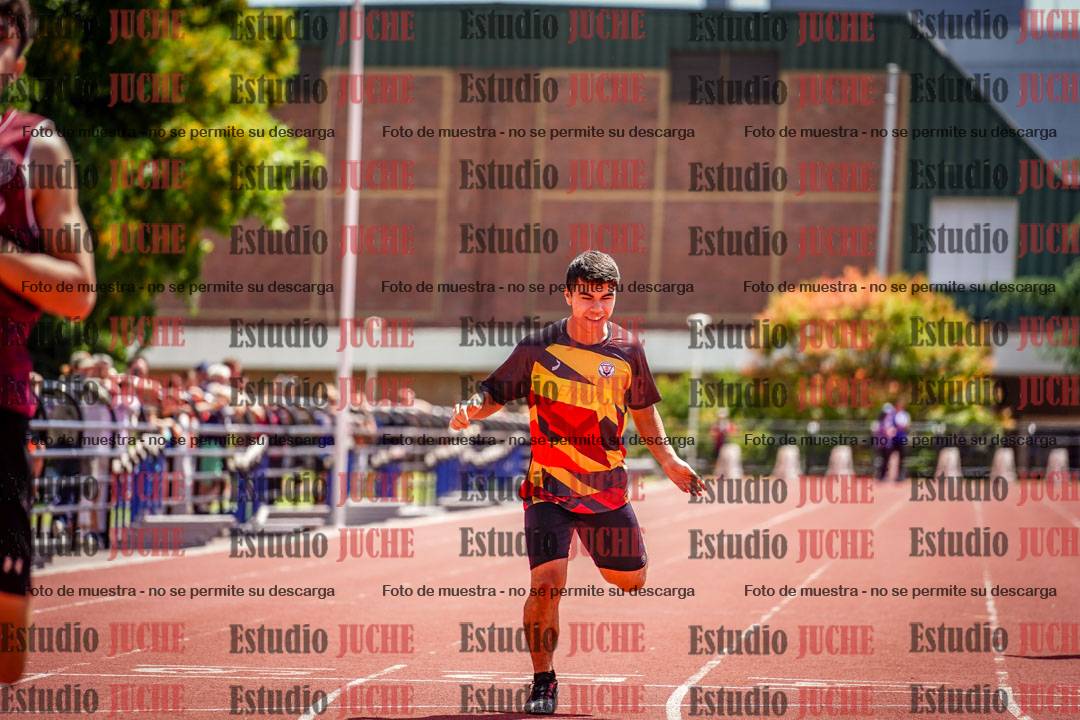 Fotos de los 200 m llanos de varones
