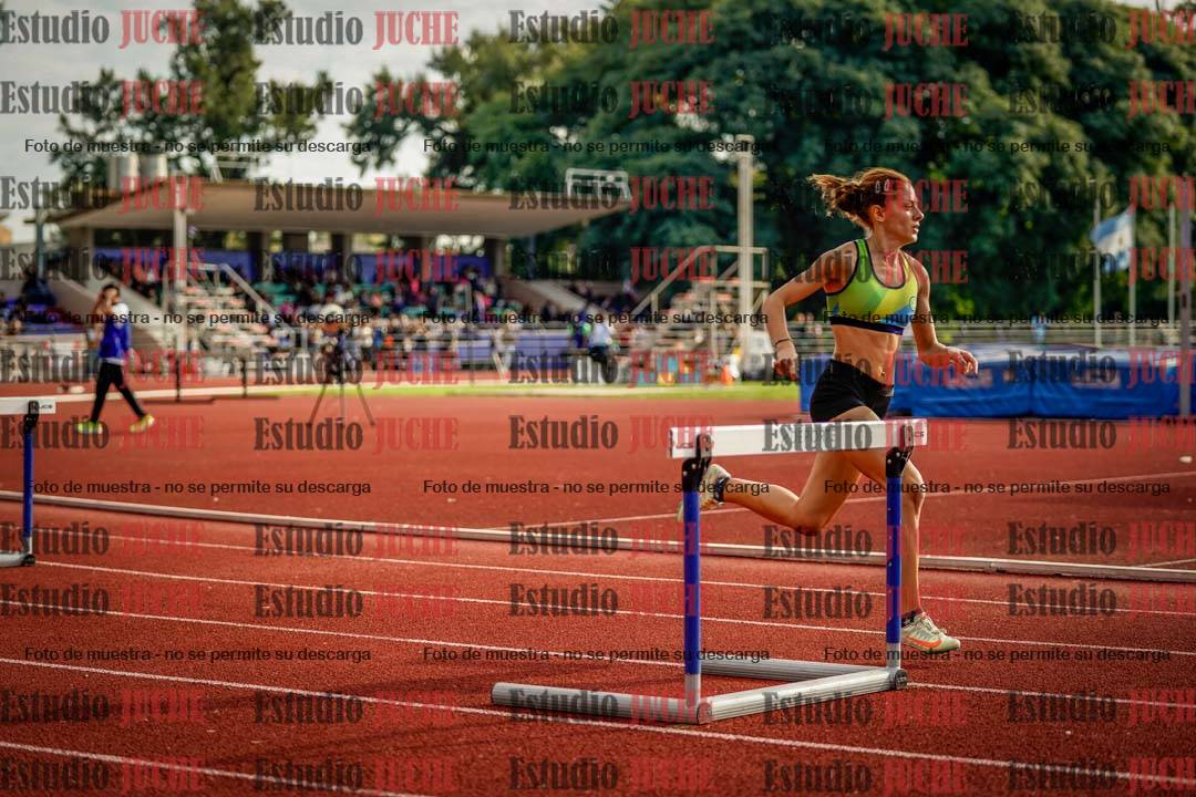 Fotos de los 400 m con vallas de mujeres