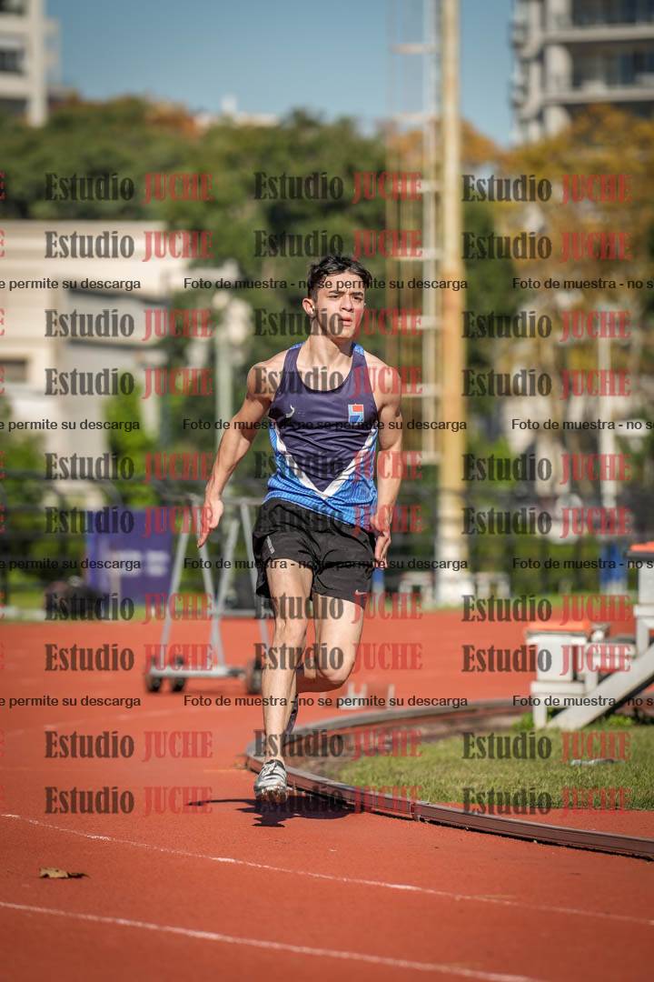 Fotos de los 200 m llanos de varones