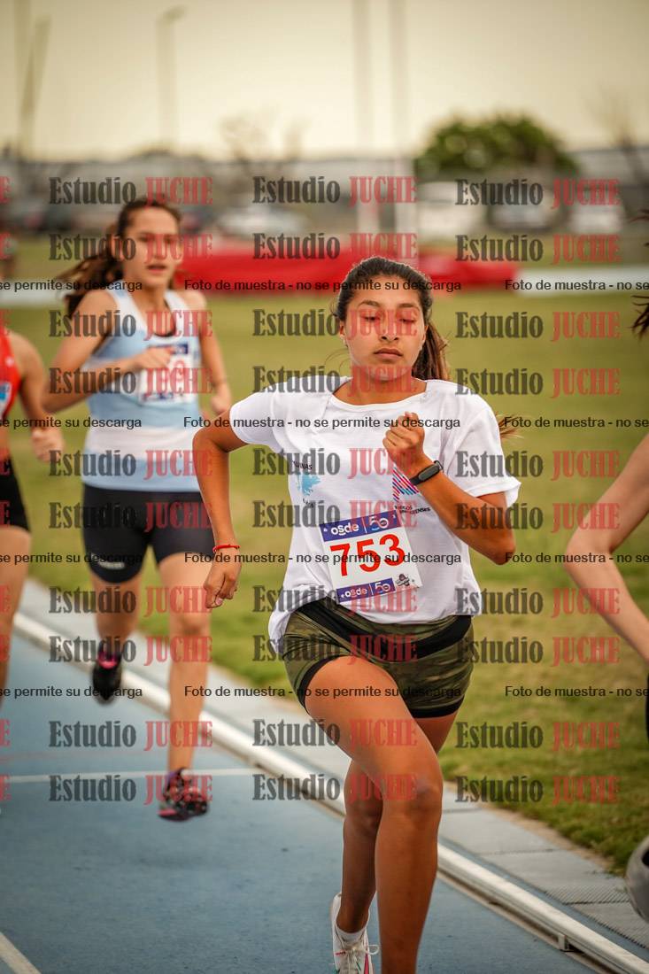 Fotos de los 600 m llanos de mujeres