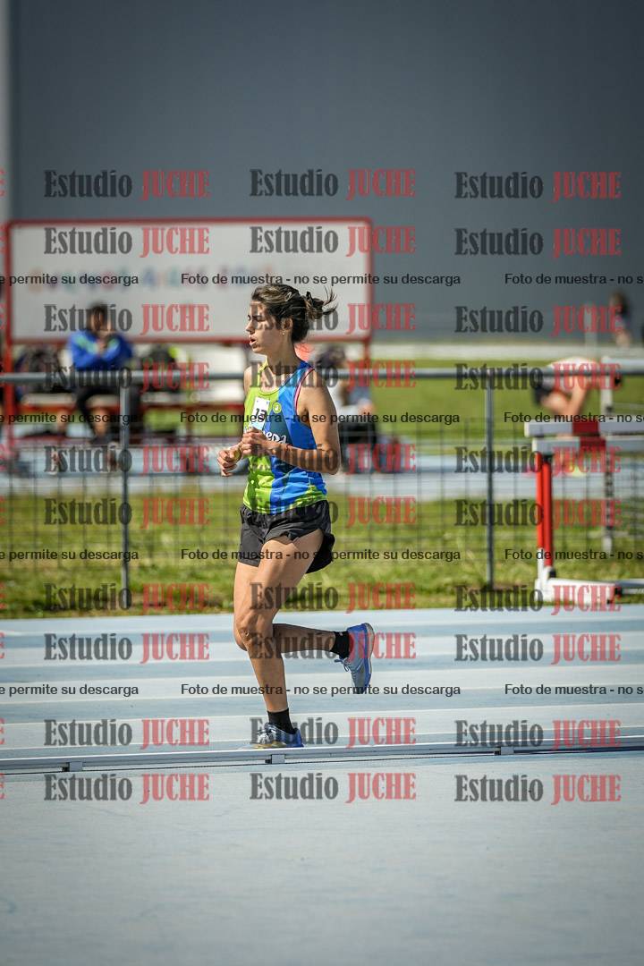 Fotos de los 5000 m de mujeres y varones - serie 2