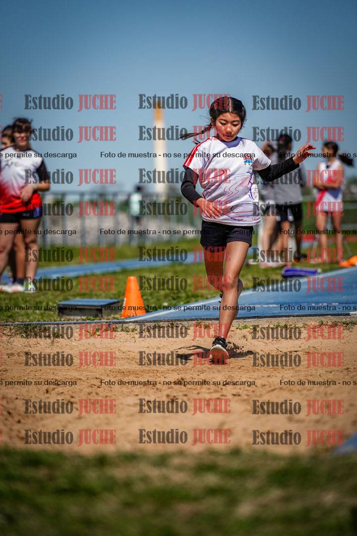 Fotos del salto en largo de mujeres - U15