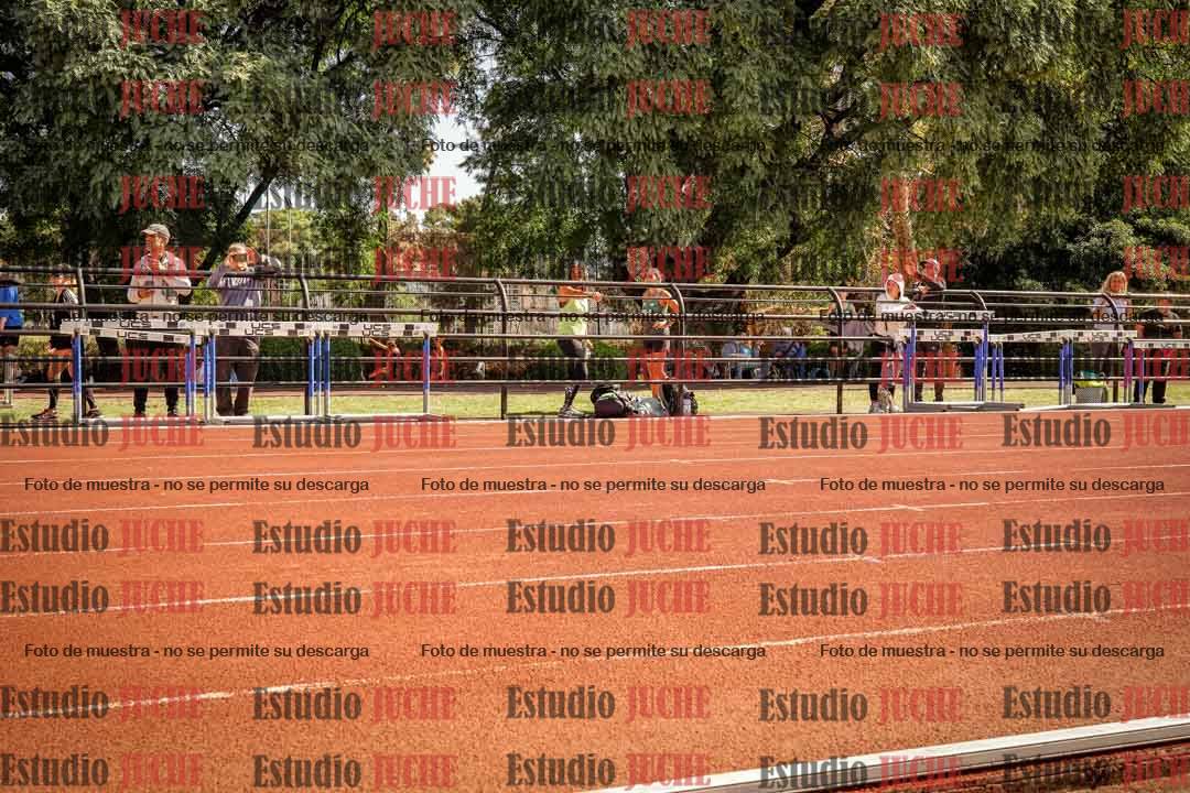 Fotos de los 100 m llanos de varones