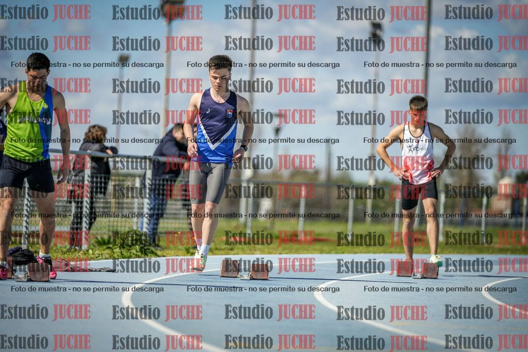Fotos de los 200 m llanos de varones