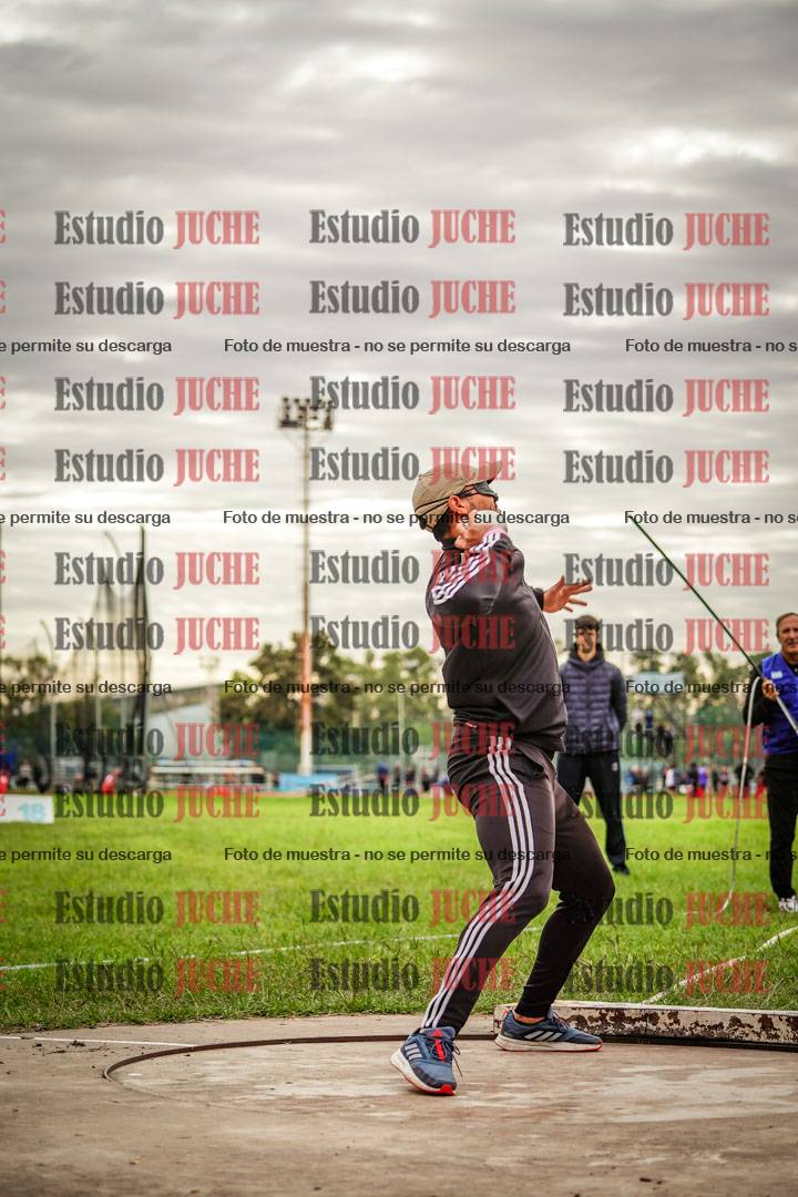Fotos del lanzamiento de bala de varones