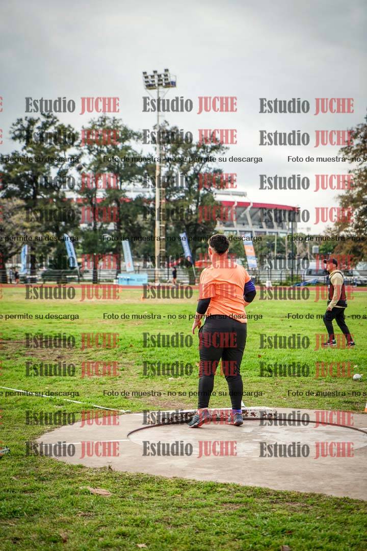 Fotos del lanzamiento de bala de varones