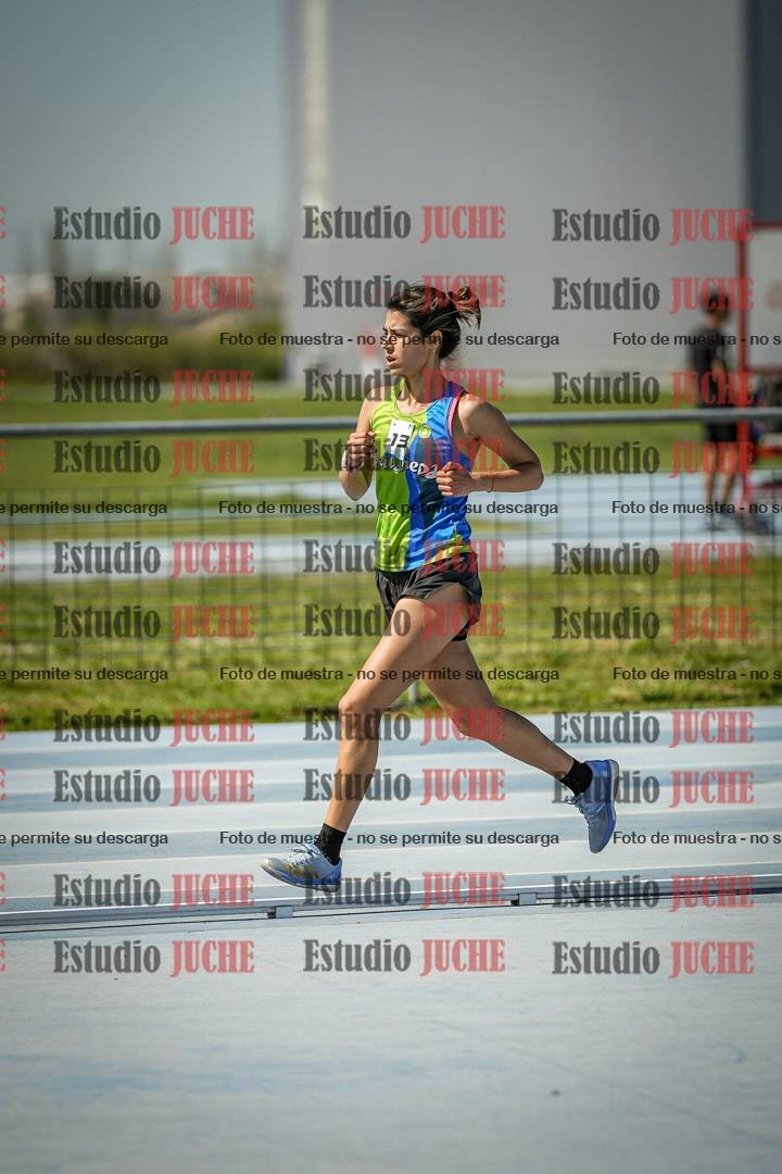 Fotos de los 5000 m de mujeres y varones - serie 2