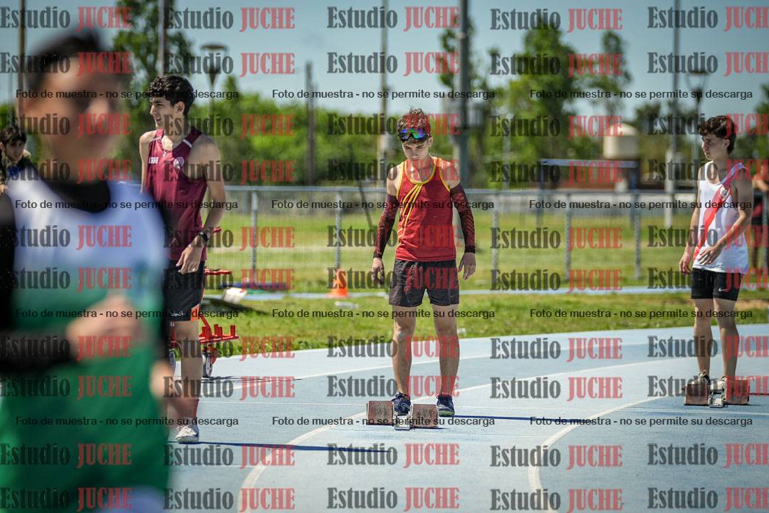 Fotos de los 200 m llanos de varones