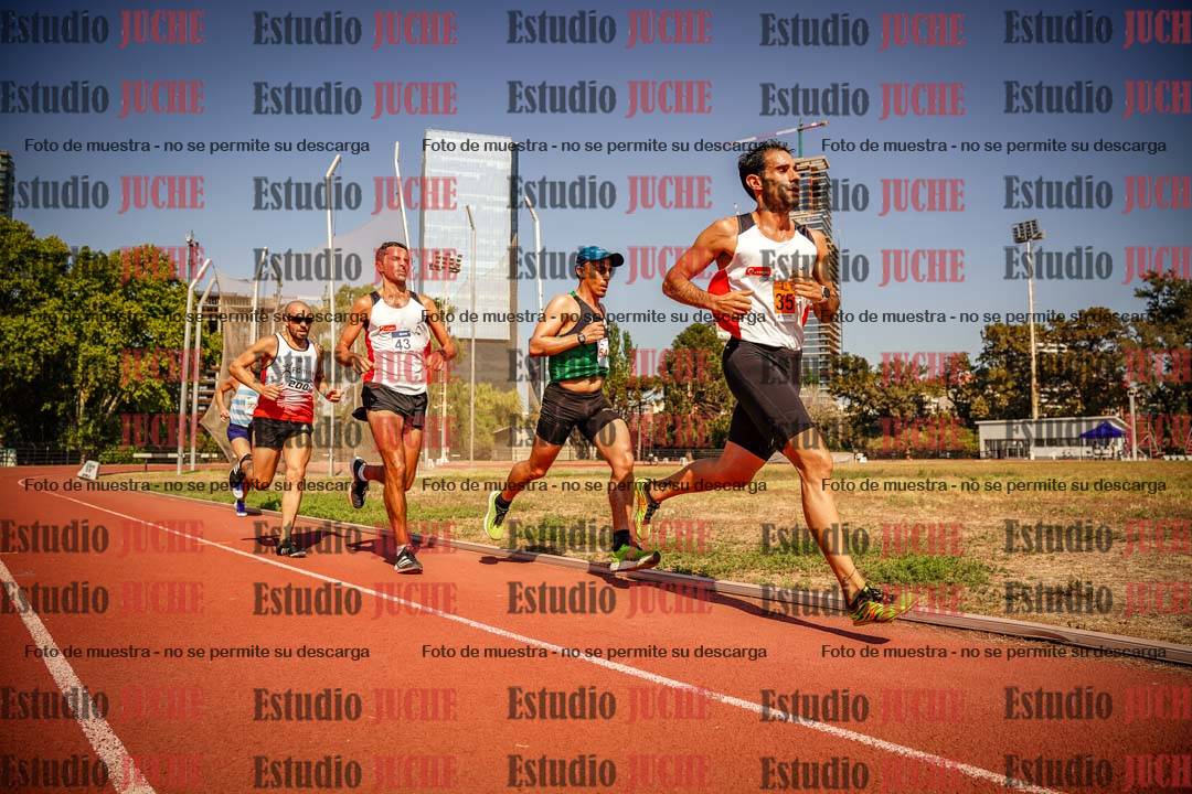 Fotos de los 3000 m llanos de varones