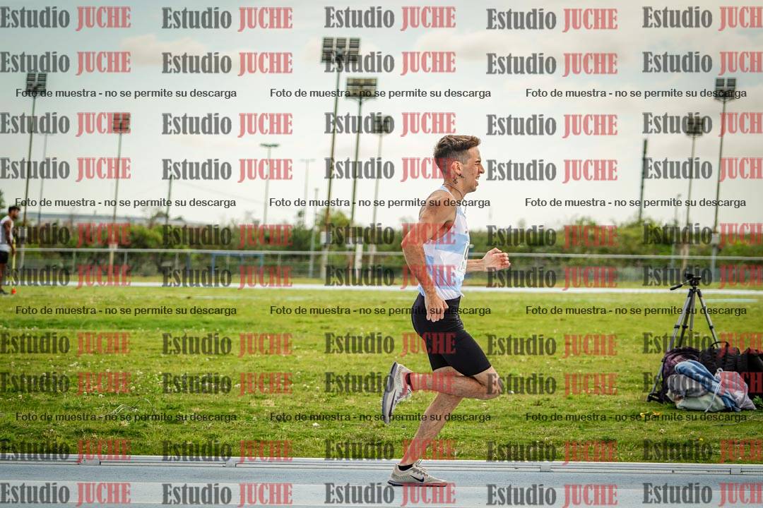 Fotos de los 1000 m llanos de varones