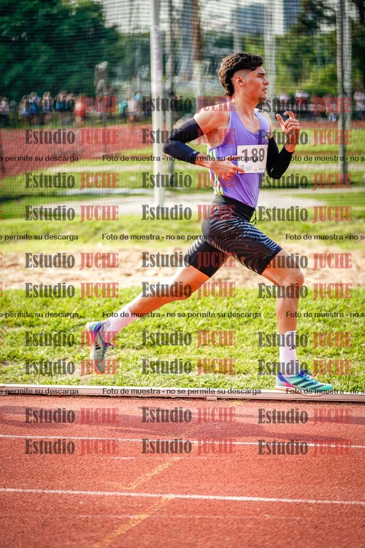 Fotos de los 3000 m llanos de varones
