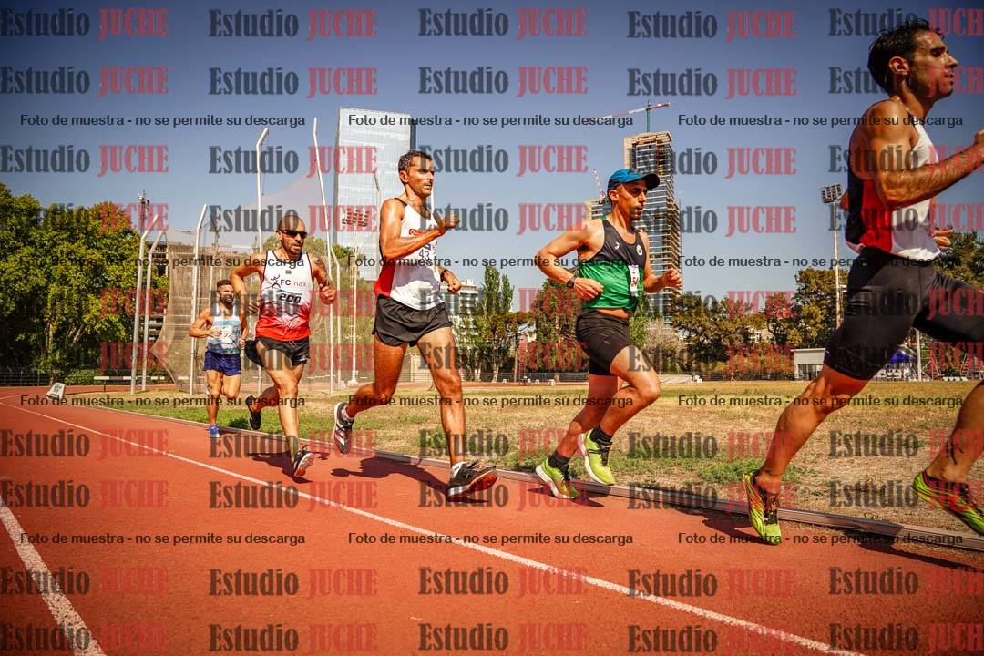 Fotos de los 3000 m llanos de varones