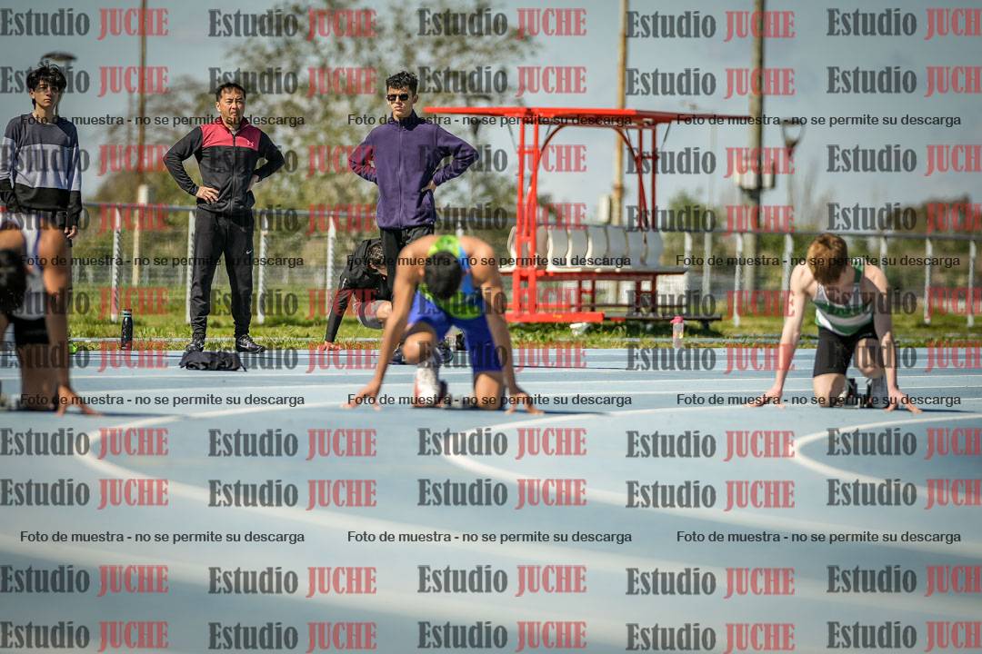 Fotos de los 200 m llanos de varones