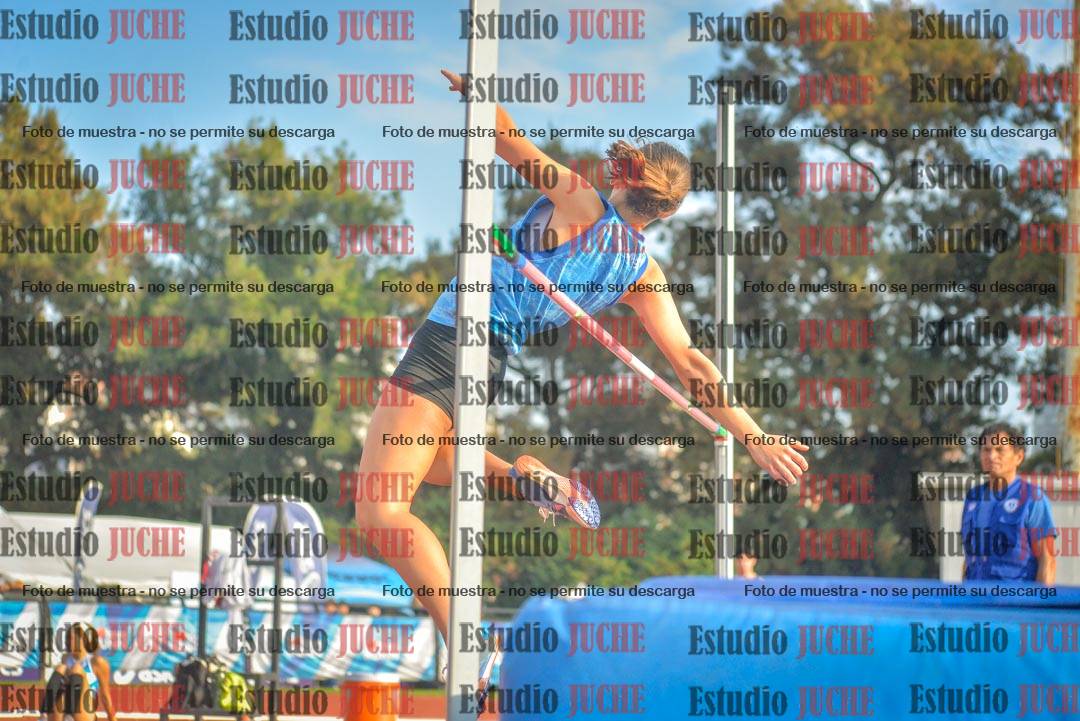 Fotos del salto en alto de mujeres