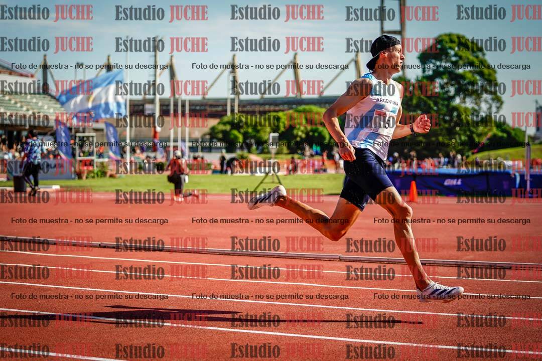 Fotos de los 400 m llanos de varones