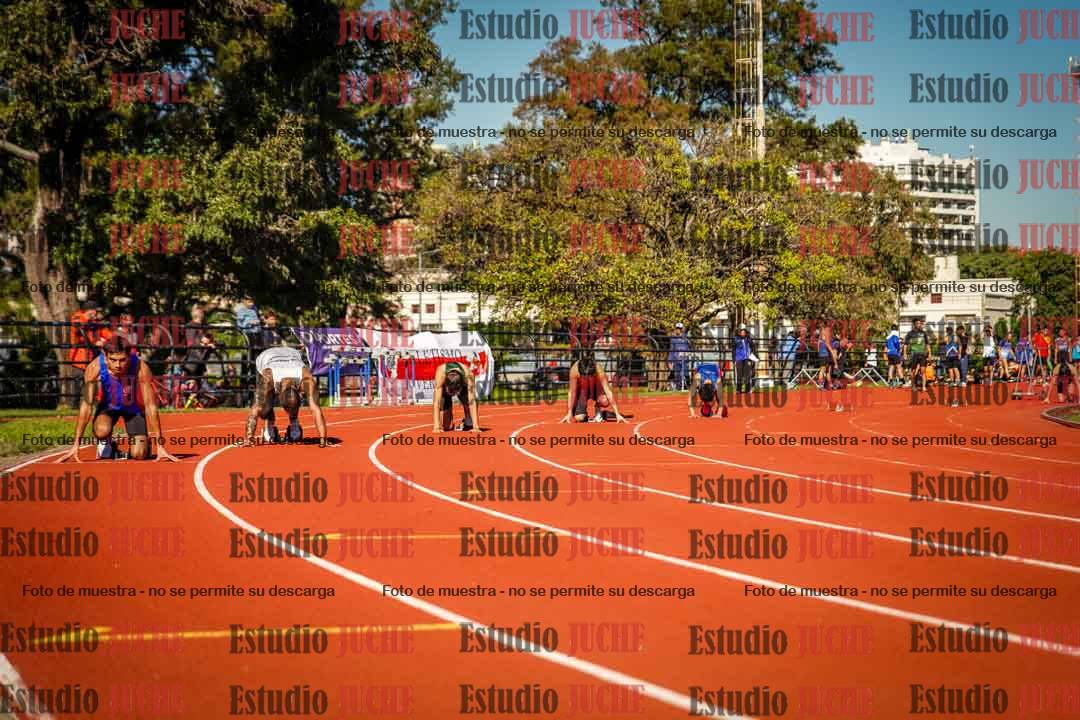 Fotos de los 200 m llanos de varones
