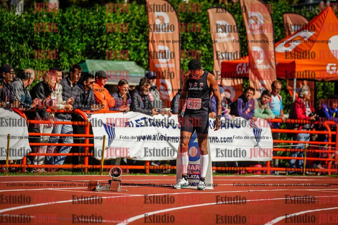 Fotos de los 400 m llanos de varones - FINAL