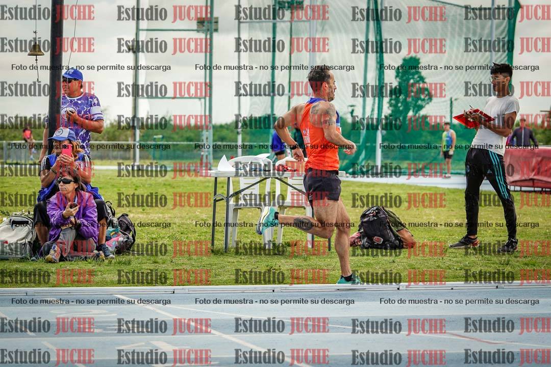Fotos de los 1000 m llanos de varones