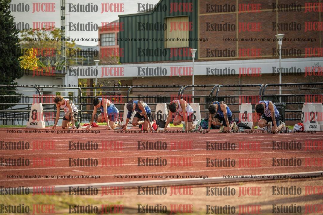 Fotos de los 110 m con vallas de varones - decatlón 6