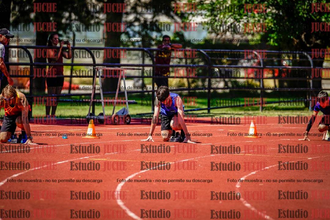 Fotos de los 200 m llanos de varones