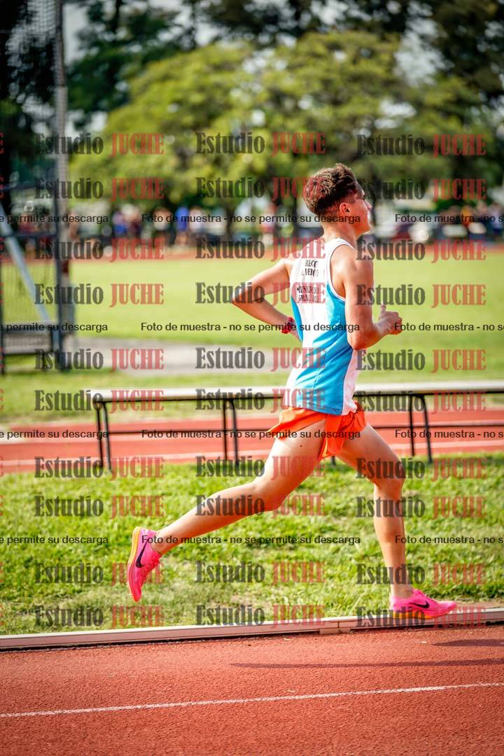 Fotos de los 3000 m llanos de varones