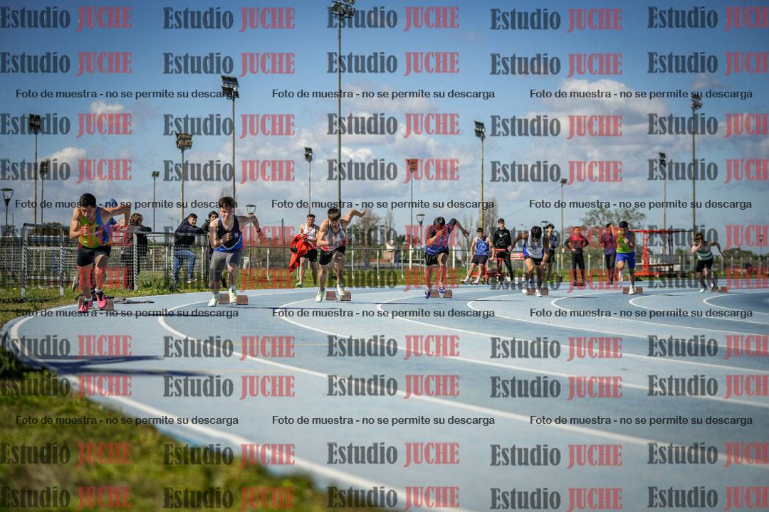 Fotos de los 200 m llanos de varones