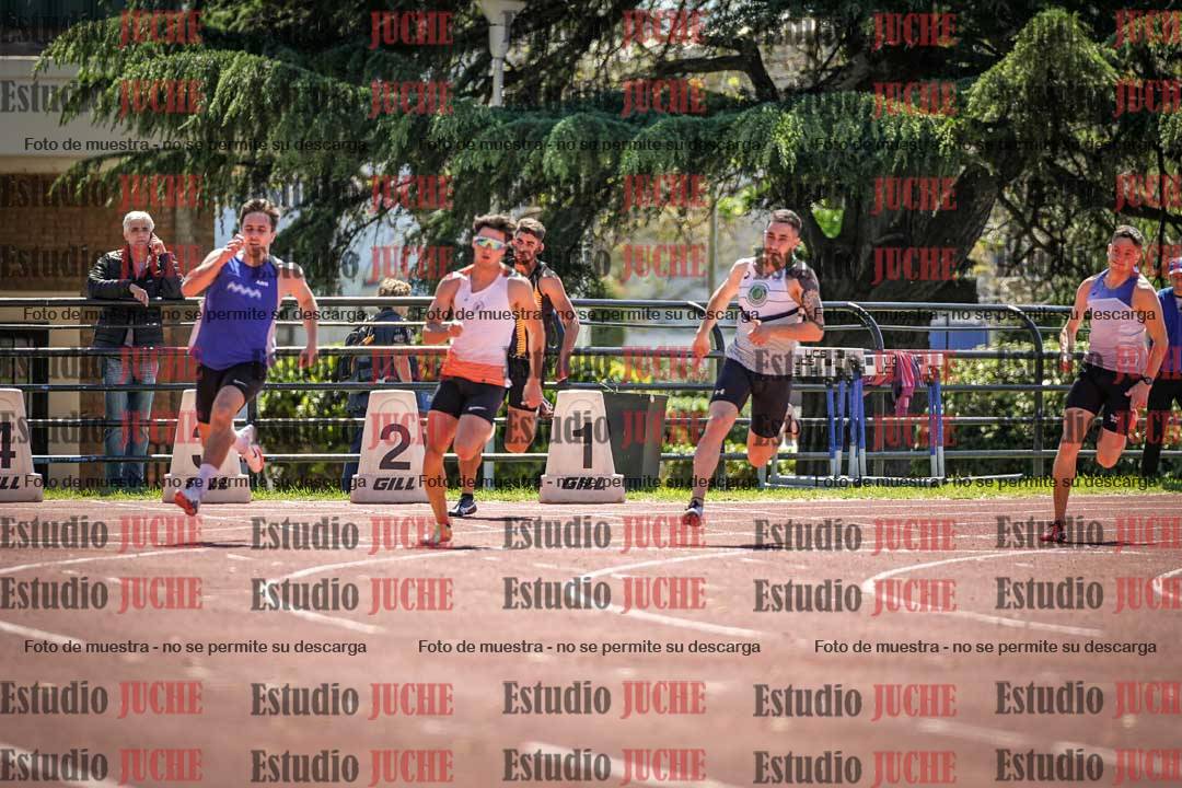 Fotos de los 200 m llanos de varones