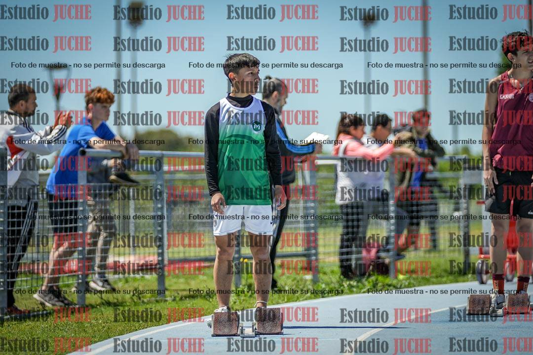 Fotos de los 200 m llanos de varones