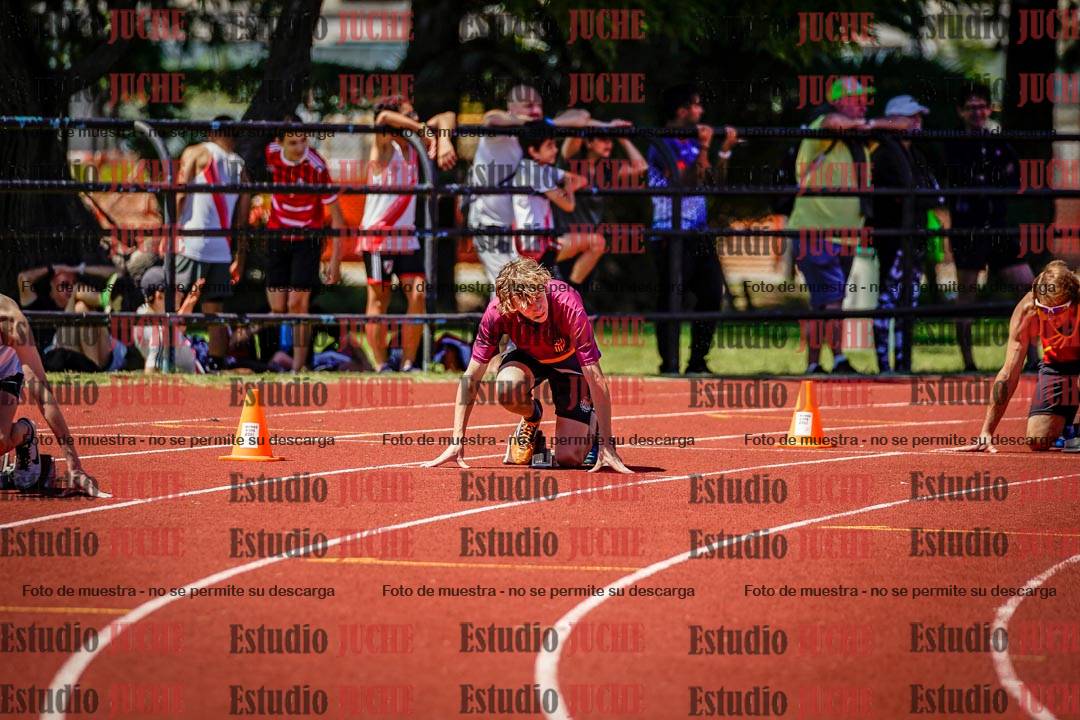 Fotos de los 200 m llanos de varones
