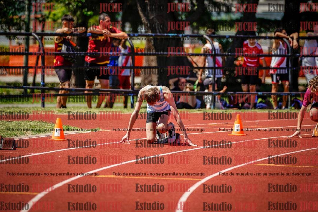 Fotos de los 200 m llanos de varones