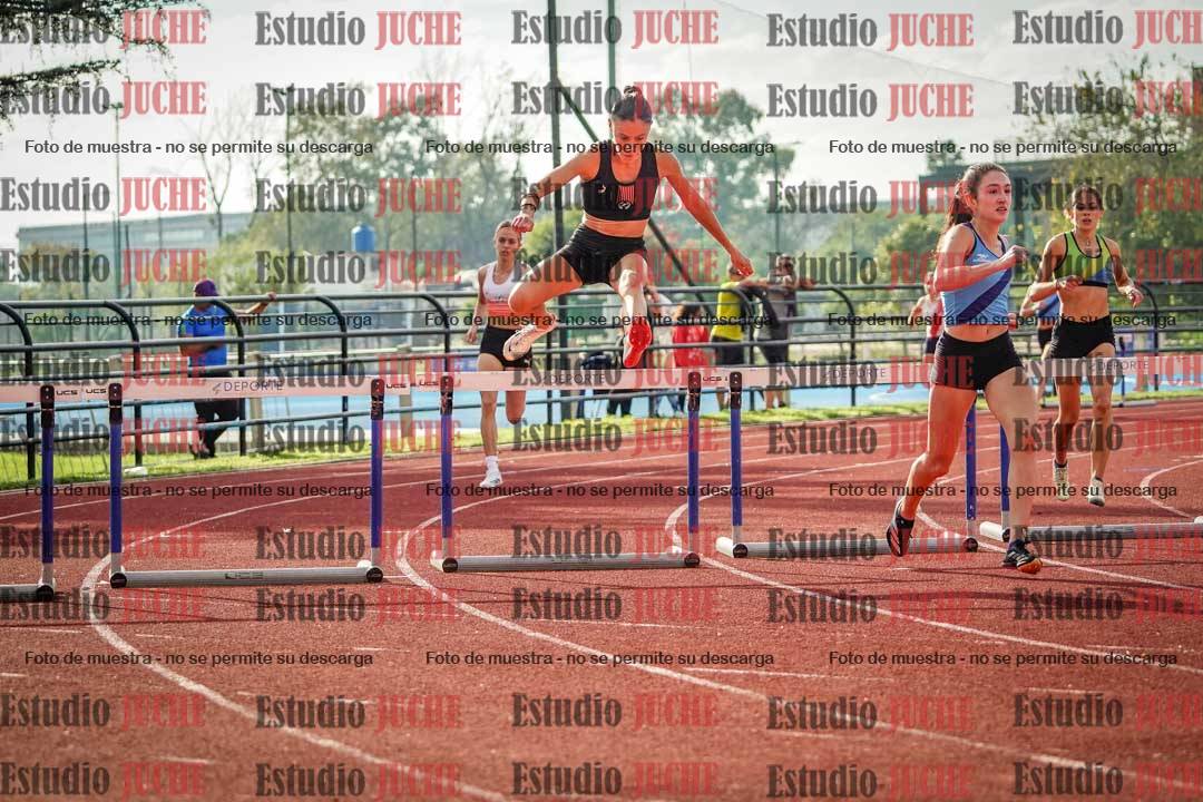Fotos de los 400 m con vallas de mujeres