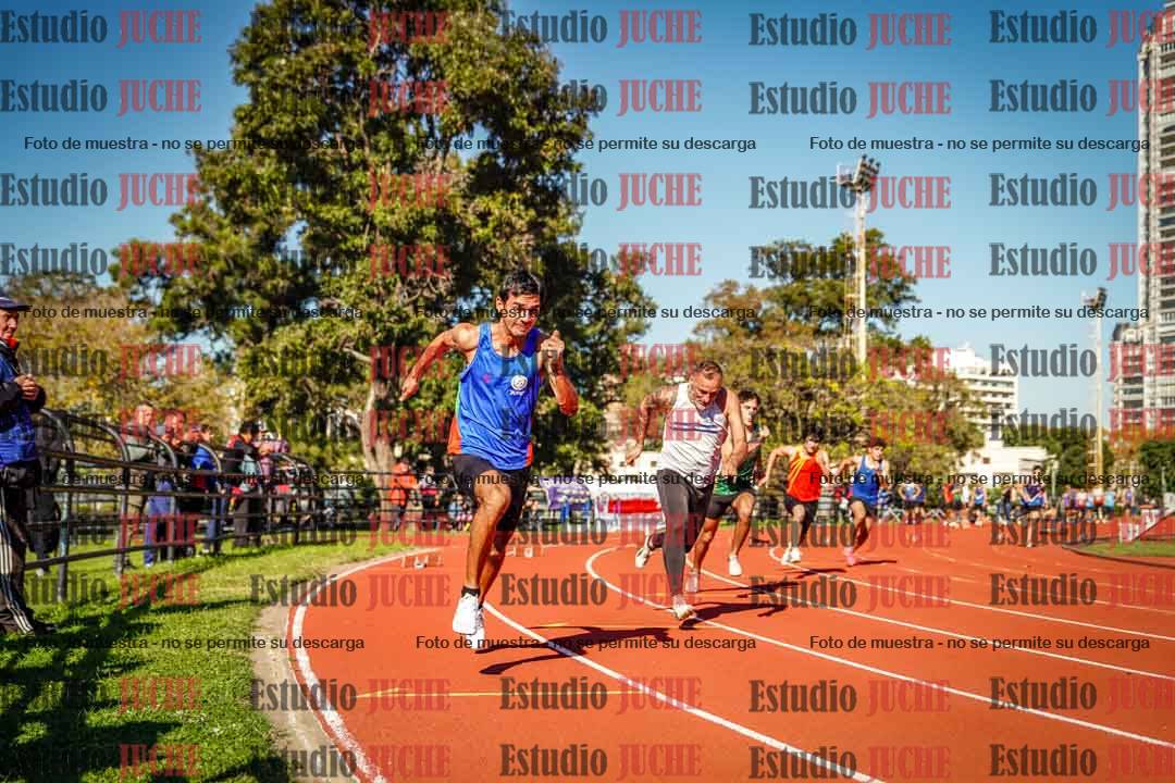 Fotos de los 200 m llanos de varones