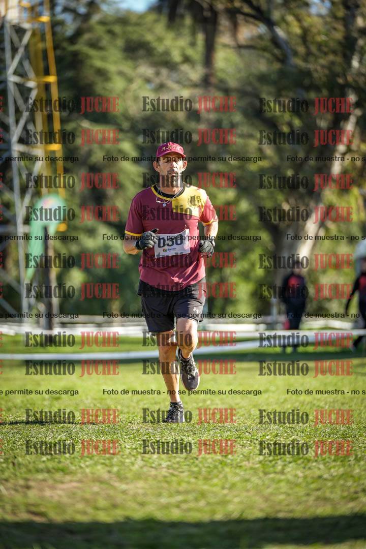 Fotos de la llegada del cross de 4000 m - varones