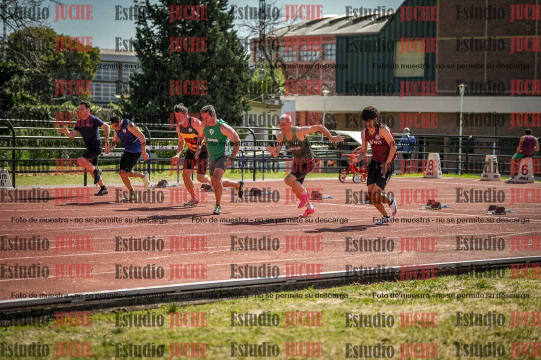 Fotos de los 100 m llanos de varones