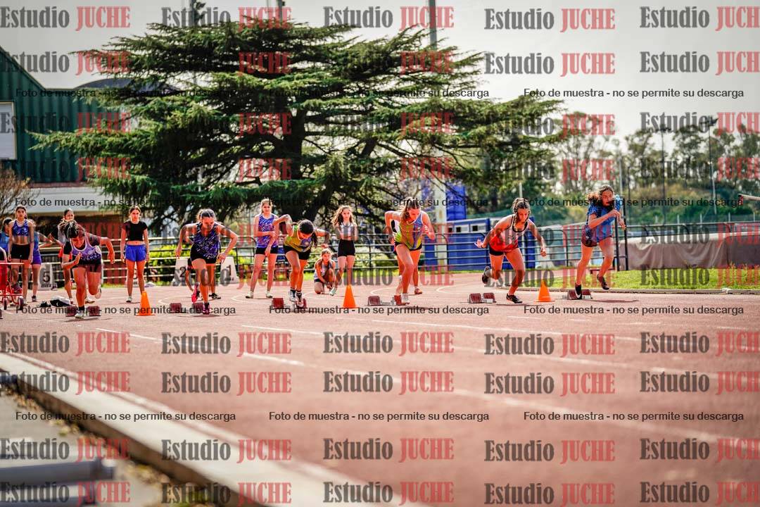 Fotos de los 80 m llanos de mujeres