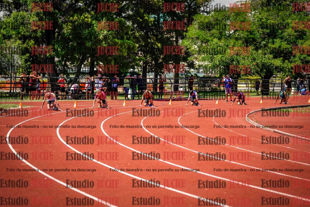 Fotos de los 200 m llanos de varones