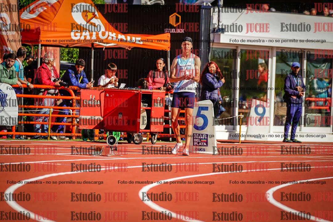 Fotos de los 400 m llanos de varones - FINAL