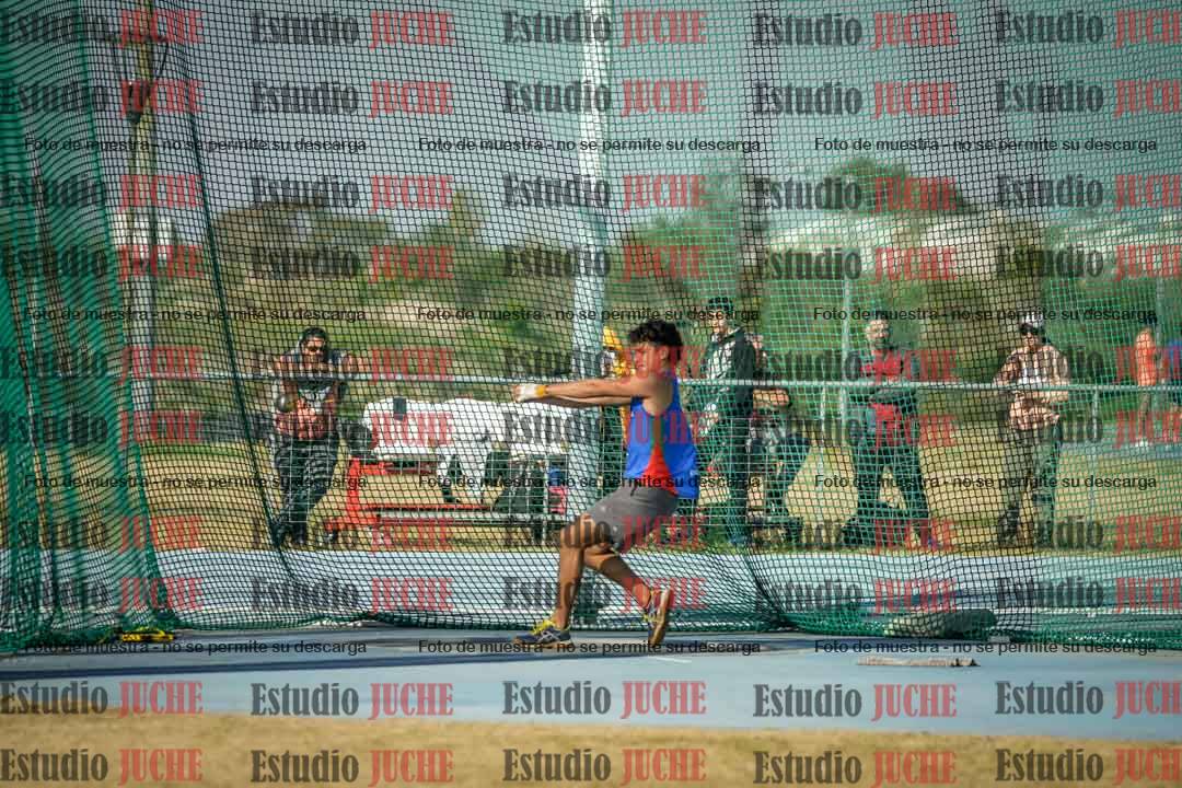 Fotos del lanzamiento de martillo de varones