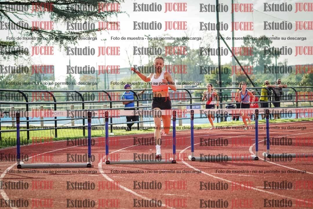 Fotos de los 400 m con vallas de mujeres