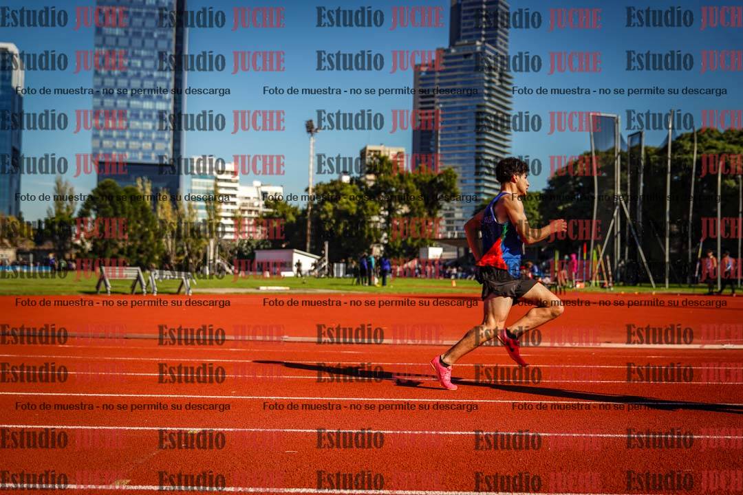 Fotos de los 200 m llanos de varones
