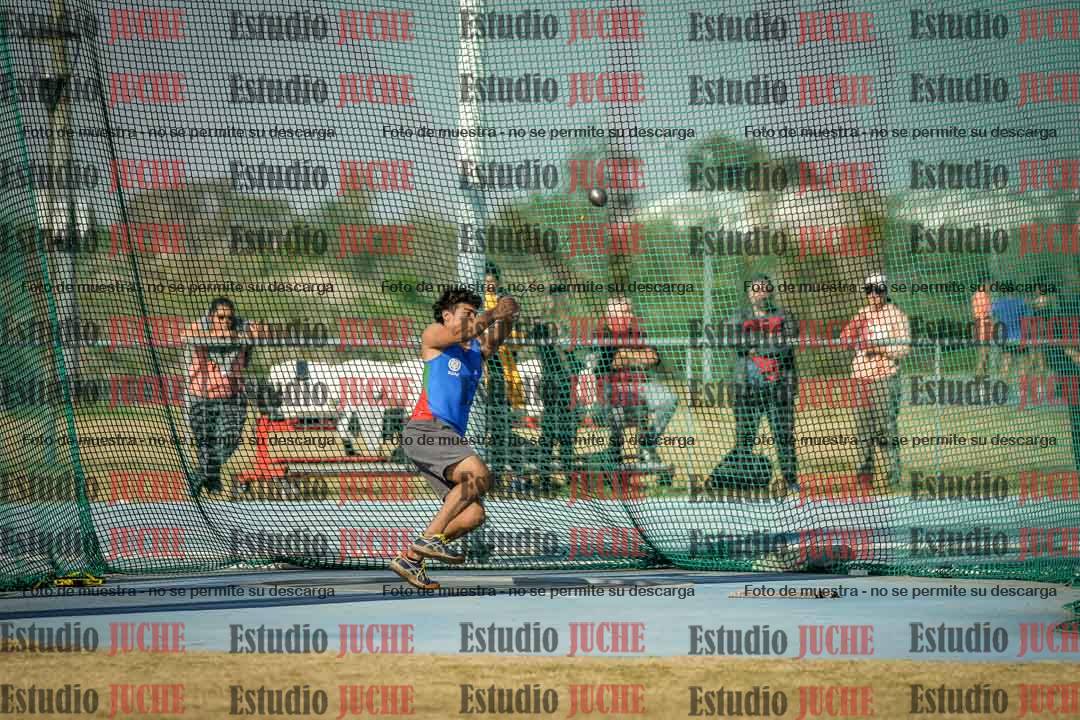 Fotos del lanzamiento de martillo de varones