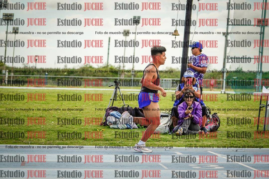 Fotos de los 1000 m llanos de varones