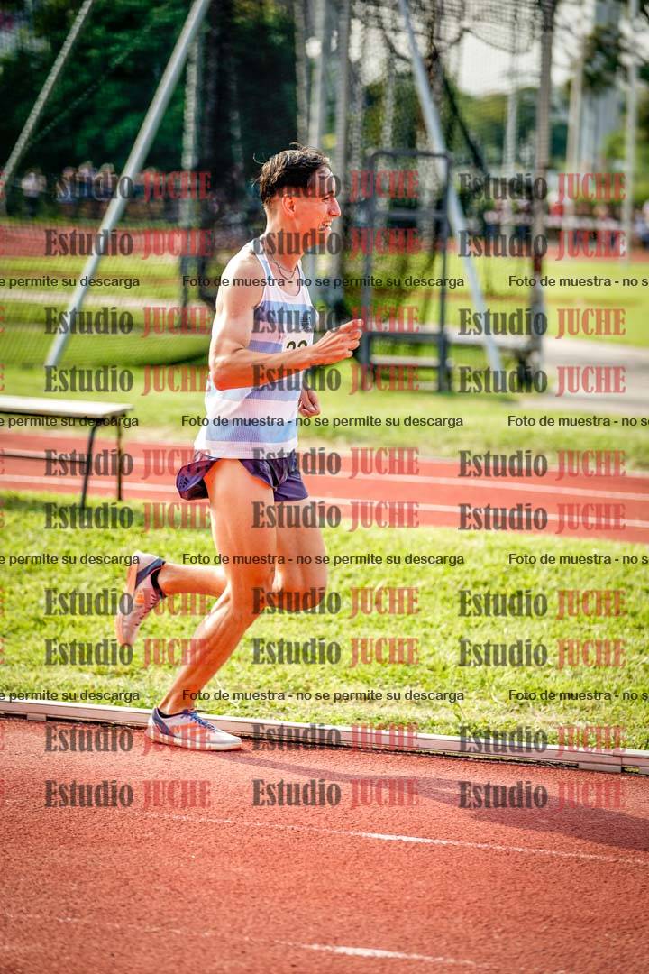 Fotos de los 3000 m llanos de varones