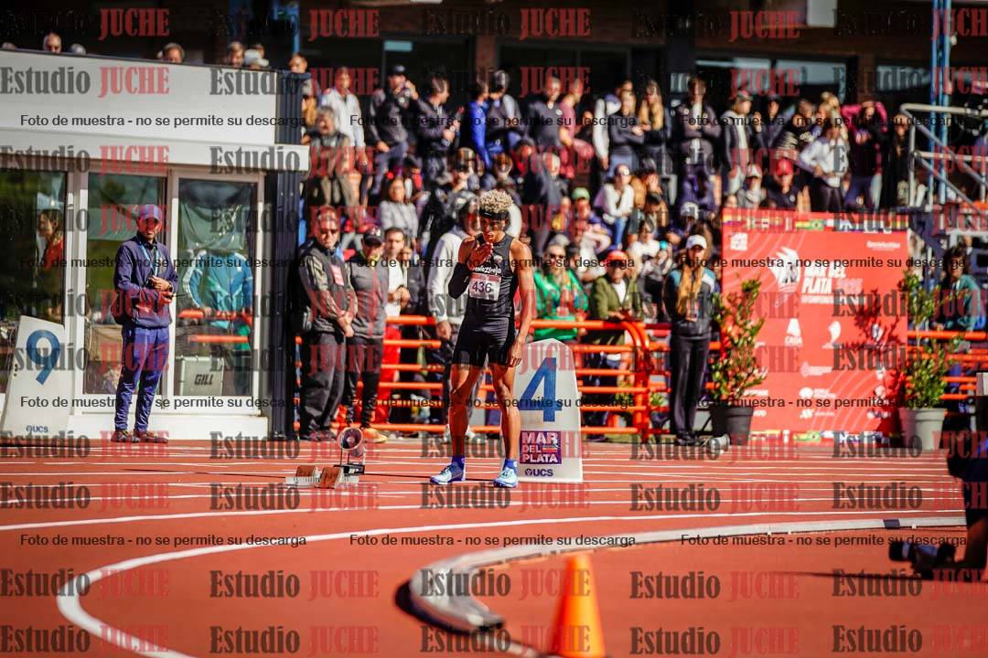 Fotos de los 400 m llanos de varones - FINAL