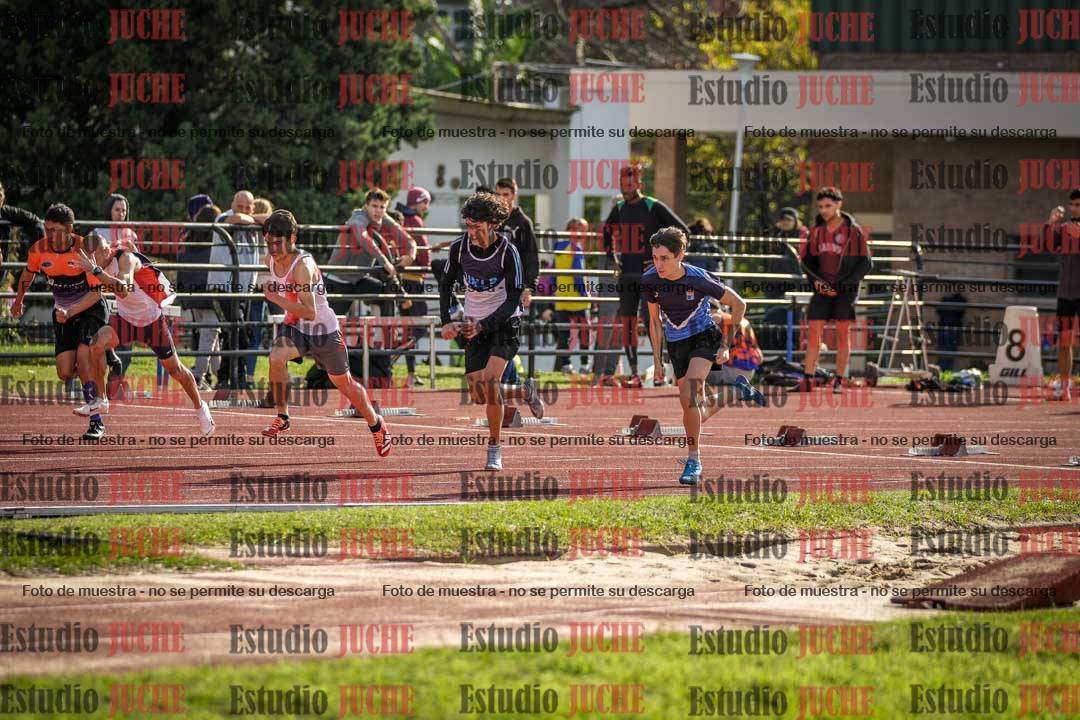 Fotos de los 100 m llanos de varones