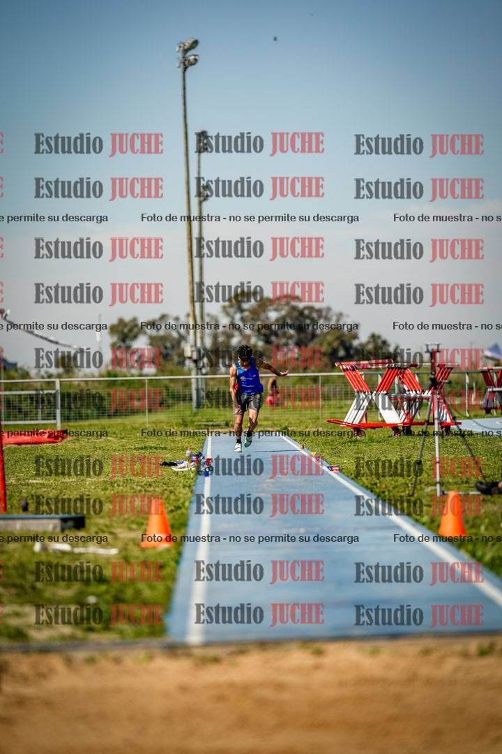 Fotos del salto triple de varones