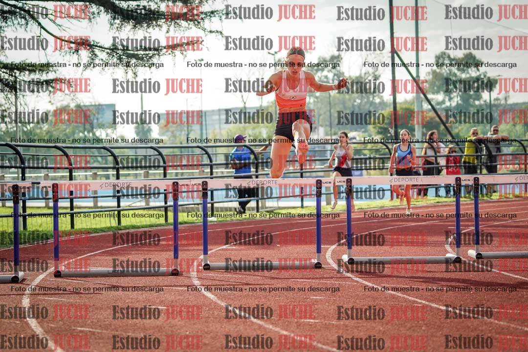 Fotos de los 400 m con vallas de mujeres